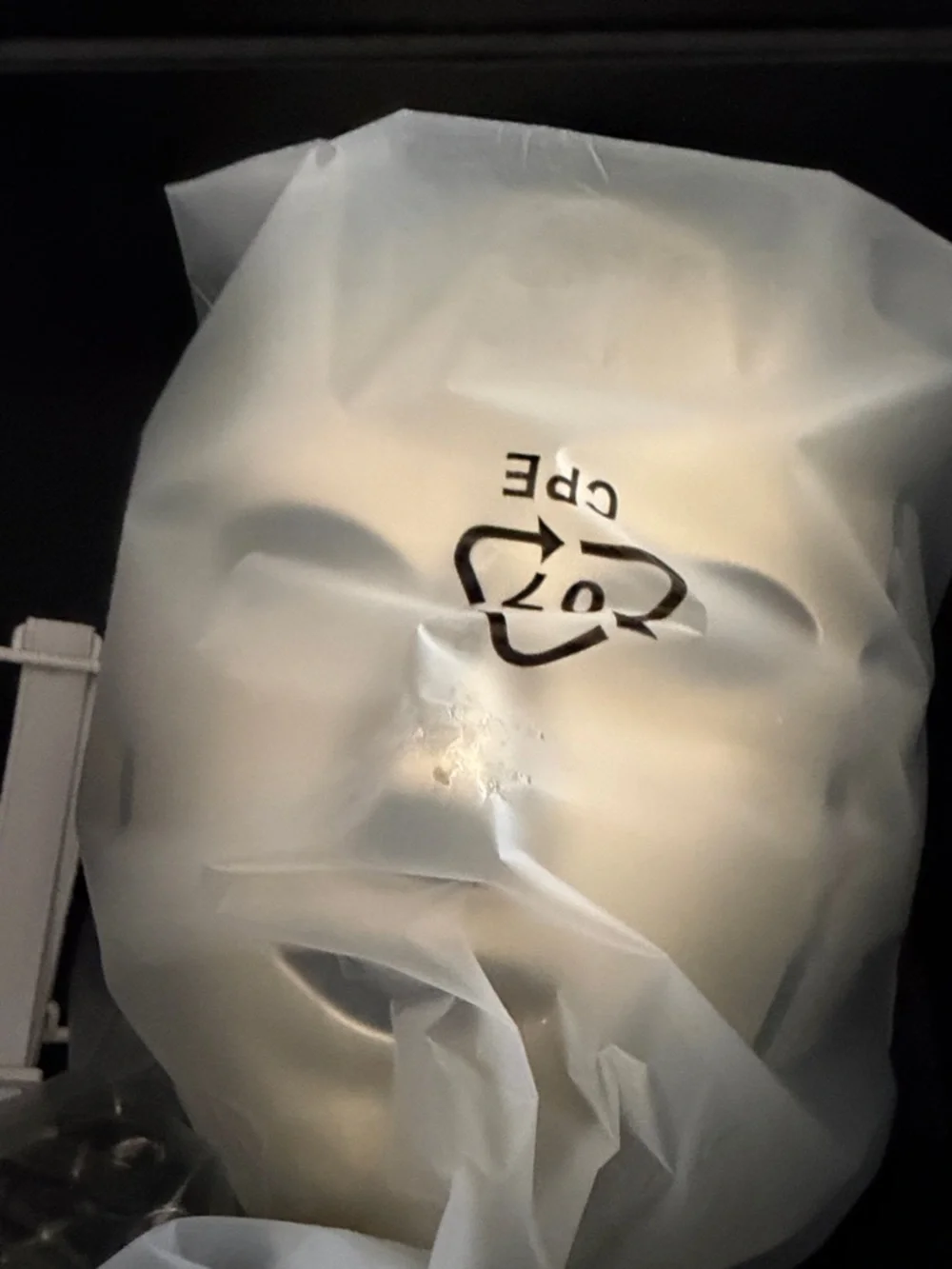 Prédiré 8 Element Gold LED Face Mask - Gold